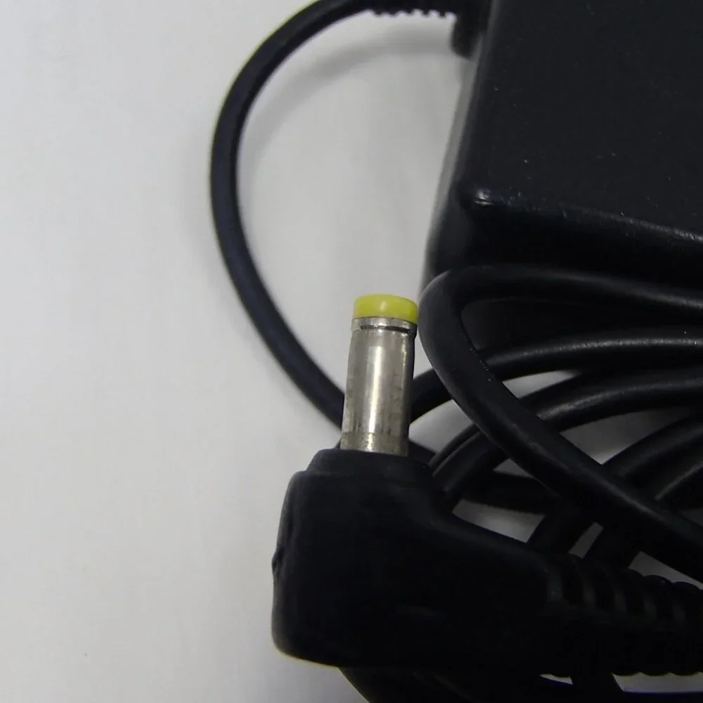 SONY PSP-100 5V 1500mA AC ADAPTOR PSP-2000 2001 3000 GENUINE CHARGER